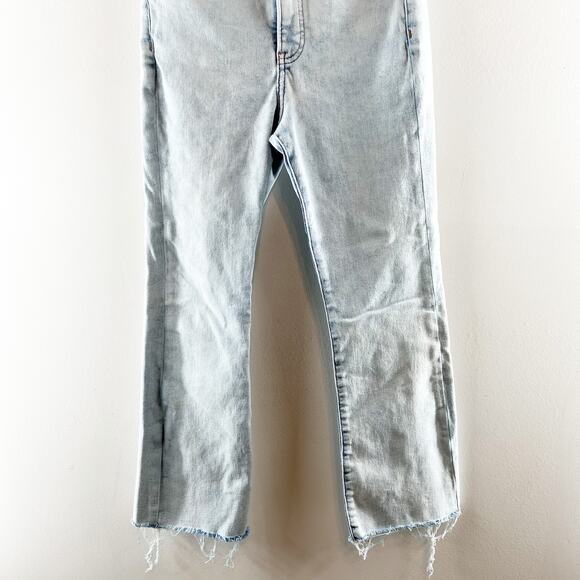 Express High Rise Cropped Flare Raw Hem Light Wash Jeans Blue 4 - Picture 10 of 11